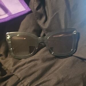 Elegant Green Sunglasses